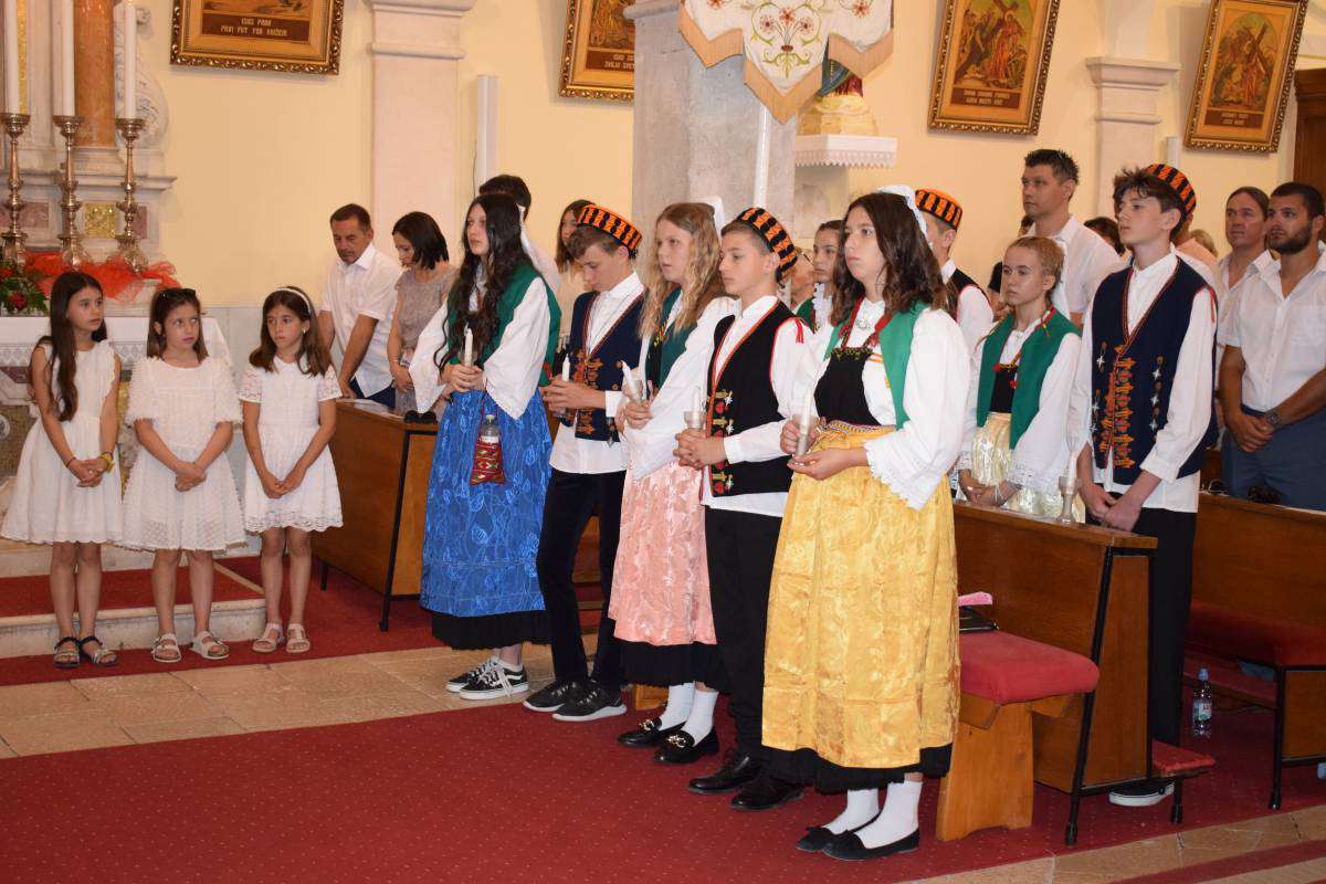 SV. POTVRDA - KRIZMA