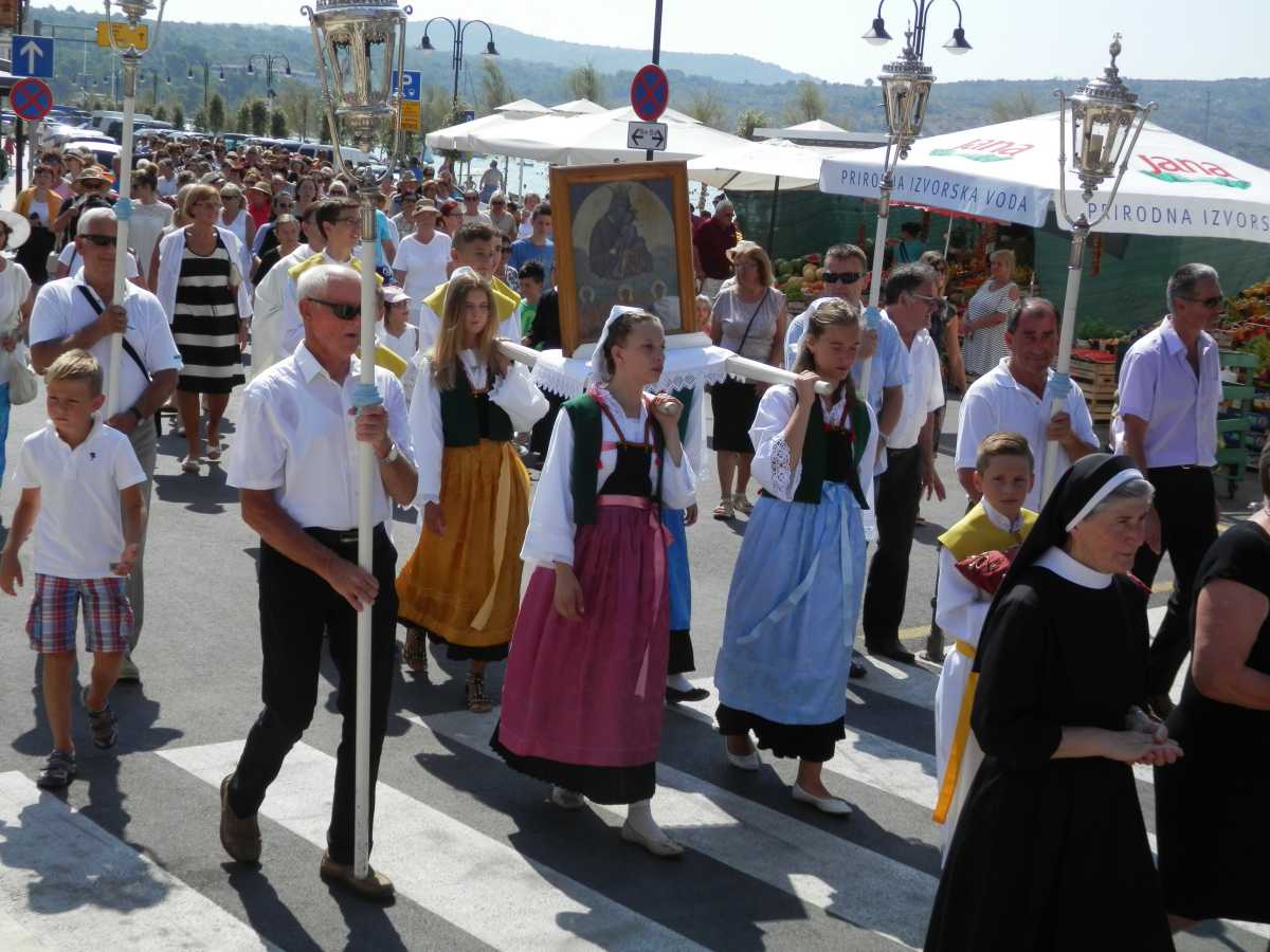 Proslava blagdana Gospe od Porta, Velike Gospe  i sv. Roka