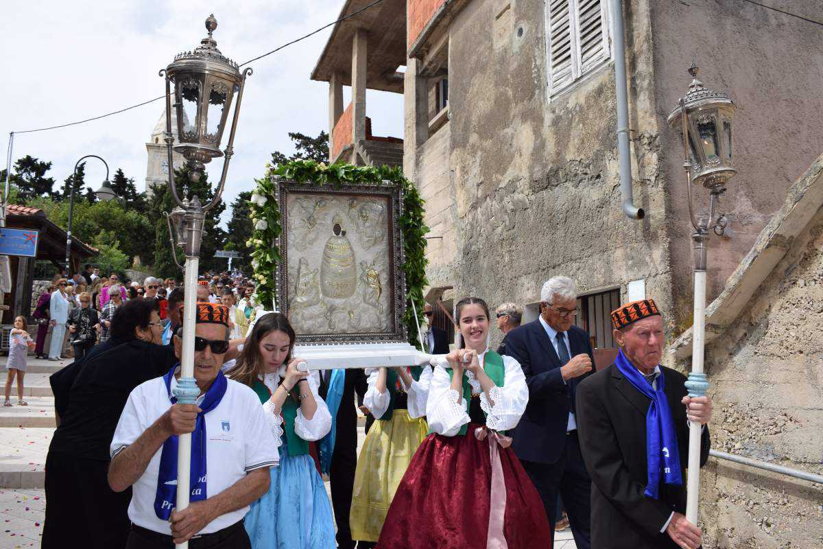 GOSPE OD LORETA